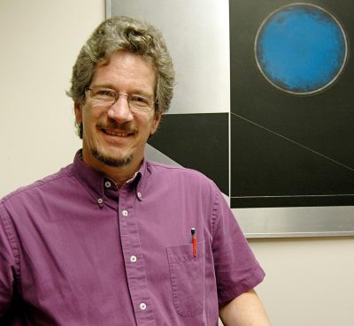 密歇根州立大学物理与天文学系核物理教授威廉・林奇