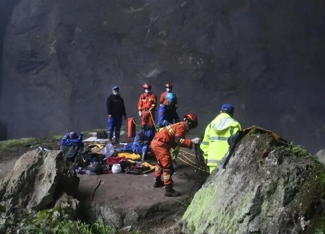 �й��İ�Ľ�����ǽ���������ɽ�Ի��ʣ�