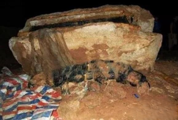 �ҿ�2005�꣬���Ĵ��ϳ䲻����ʬ�����¼���