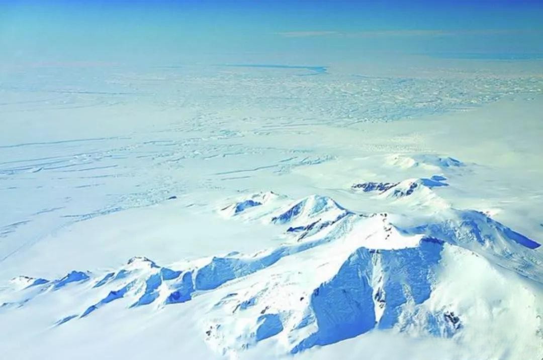 �����ϼ���ʵ���ڵ�һ�±�ǽ������������ʲô���ܣ�