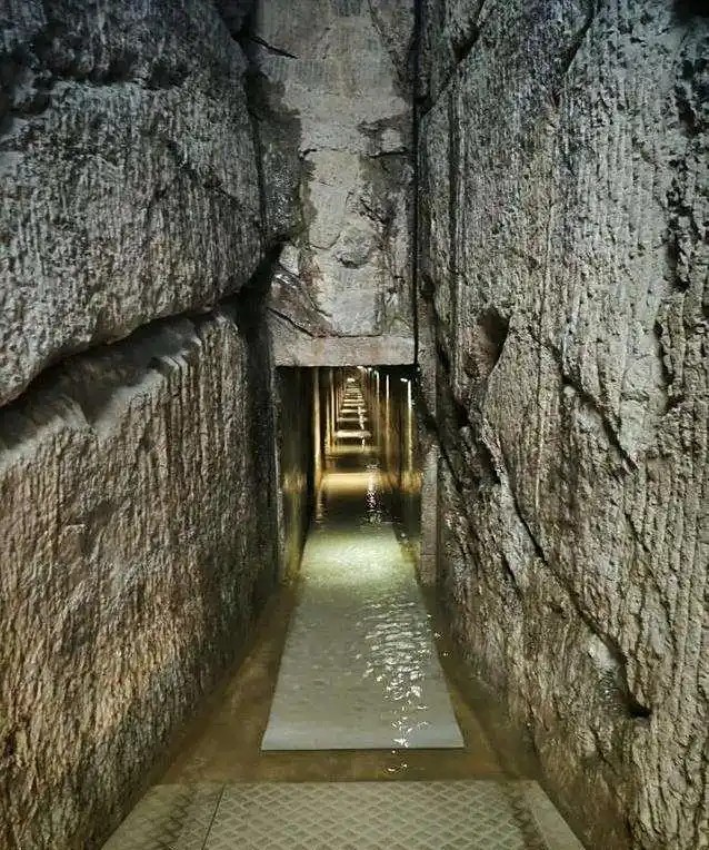 749�ֵ������أ����ݹ�ɽ��Ĺ�����¼����������